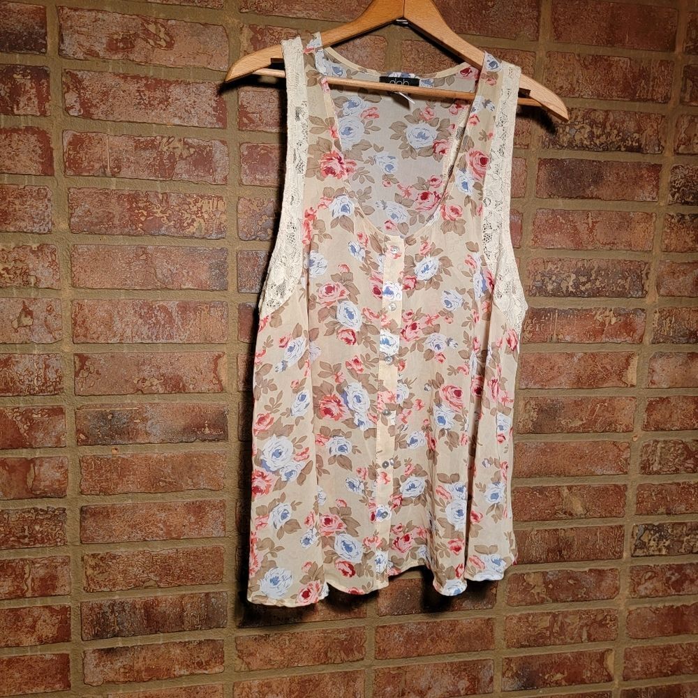 Deb Floral and lace button down Cottagecore Tank size 1x
